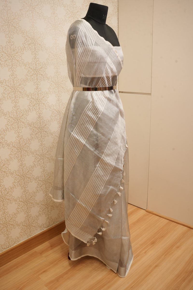 Pearl White and Ivory Pure Tissue Saree with Silver Sheen — photo 6