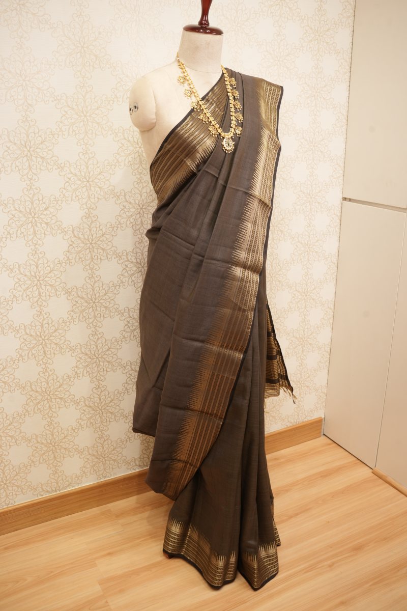 Chocolate Brown Ghicha Silk Saree — photo 5
