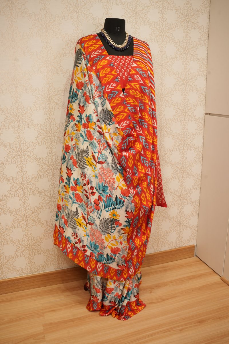 Vermilion Red and Orange Japanese Satin Saree — photo 4